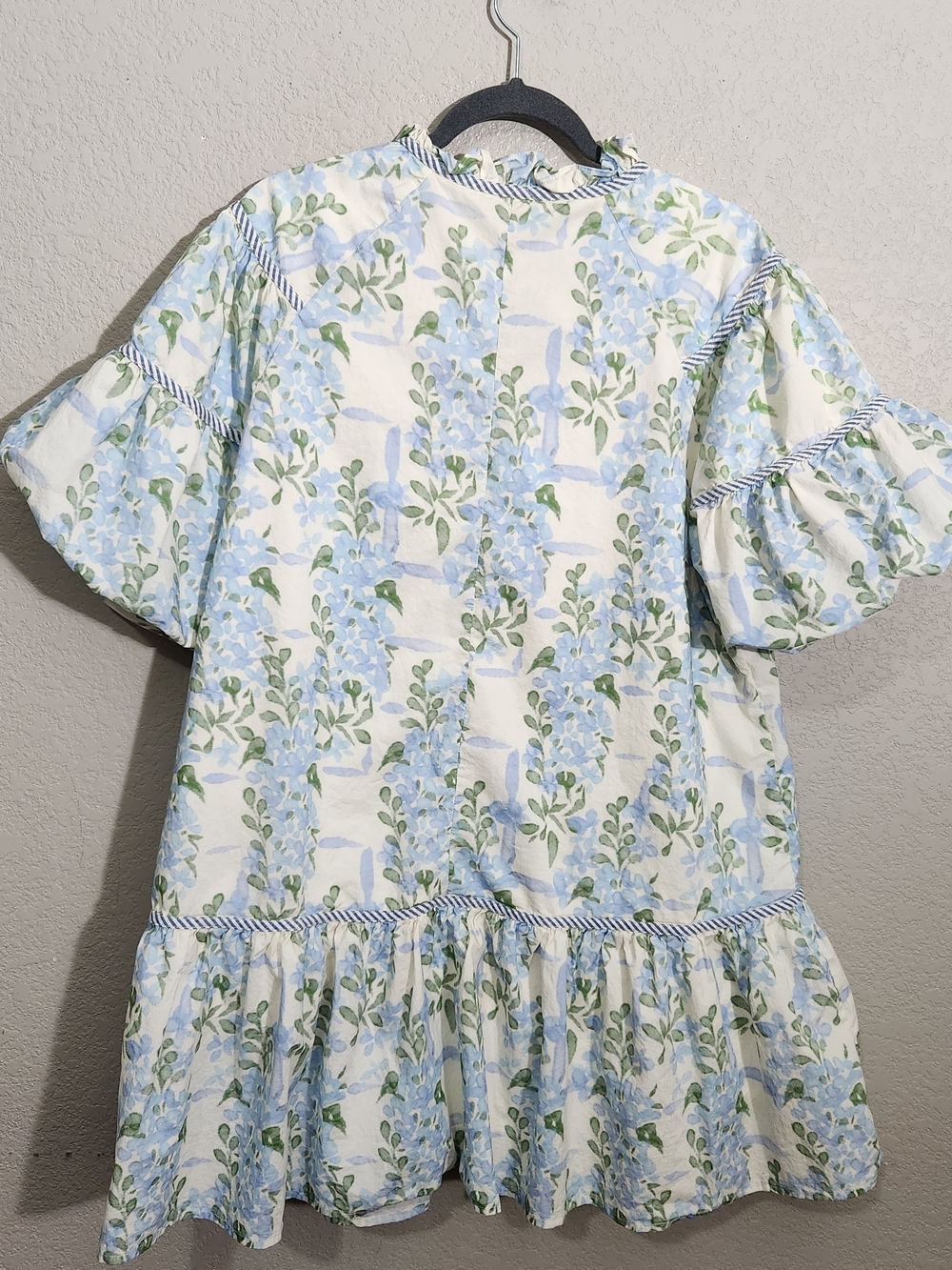 Umgee Light Blue Floral Midi Dress with Green Leaf Print - Picture 5 of 10